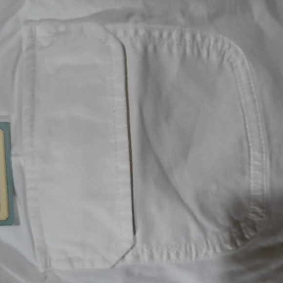 Old Navy low rise shorts - Picture 5 of 11